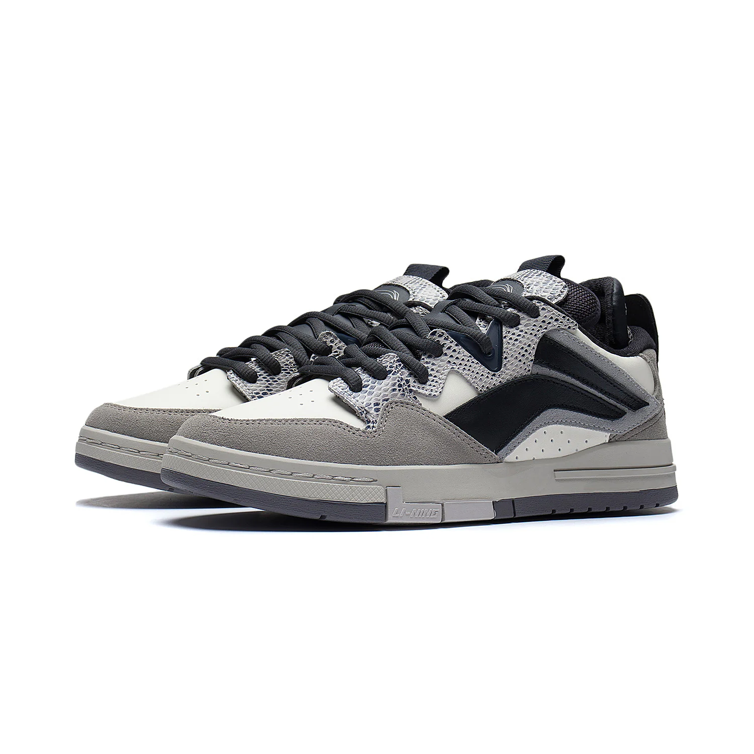 Herren Skate Sneaker "Only Me" Special Edition - AECS049-3